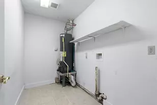 5622 W 43rd St, Houston, TX 77092 - Photo 9