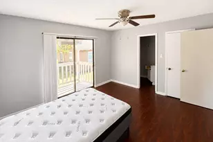 1036 15th St, Hempstead, TX 77445 - Photo 13