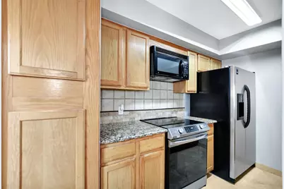 11002 Hammerly Boulevard #198, Houston, TX 77043 - Photo 19