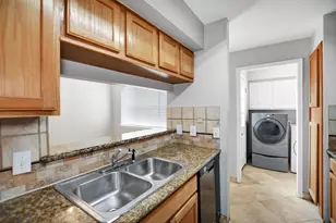 11002 Hammerly Blvd, Houston, TX 77043 - Photo 21