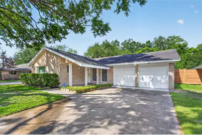 11230 Huggins Drive, Houston, TX 77035 - Photo 1