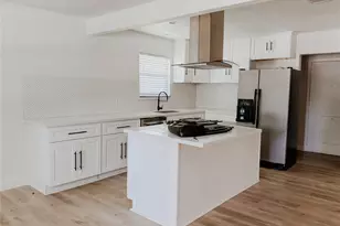 8510 Western Dr, Houston, TX 77055 - Photo 7