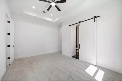 4649 Clover Street #A/B, Houston, TX 77051 - Photo 21