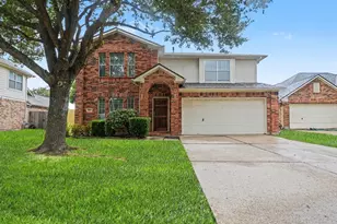 3014 Misty Isle Ct, Dickinson, TX 77539 - Photo 3