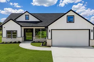 42 Meadow Lake Dr, Trinity, TX 75862 - Photo 1