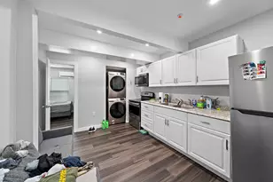 609 Sealy St, Galveston, TX 77550 - Photo 13