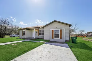 4132 Patricia St, Haltom City, TX 76117 - Photo 33
