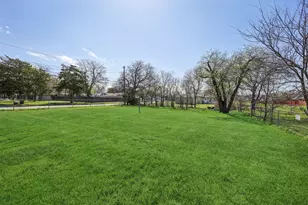 4132 Patricia St, Haltom City, TX 76117 - Photo 27