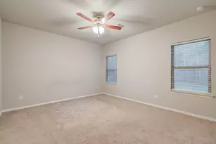 931 Cobalt Crest Ln, Houston, TX 77336 - Photo 5