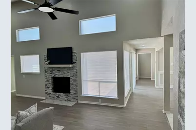 4231 Meadowbank Drive, Seabrook, TX 77586 - Photo 5
