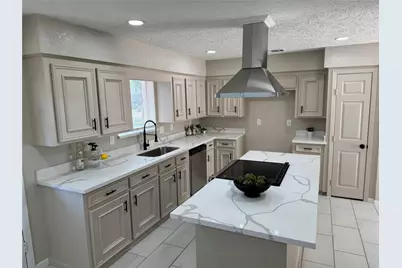 4231 Meadowbank Drive, Seabrook, TX 77586 - Photo 7
