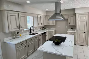 4231 Meadowbank Dr, Seabrook, TX 77586 - Photo 7
