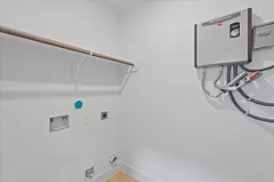 7349 Sandle St, Houston, TX 77088 - Photo 27