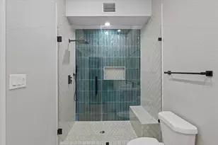 7349 Sandle St, Houston, TX 77088 - Photo 17