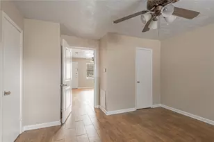 760 Cline St, Huntsville, TX 77340 - Photo 13