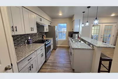 11807 Algonquin Drive, Houston, TX 77089 - Photo 9