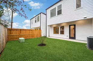 7620 Inwood Hls Ln, Houston, TX 77088 - Photo 5