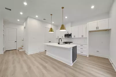 7620 Inwood Hills Lane, Houston, TX 77088 - Photo 9