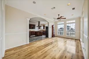 22621 Bay Point Dr, Galveston, TX 77554 - Photo 15