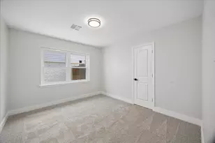 1827 Millwood Dr, Houston, TX 77008 - Photo 29