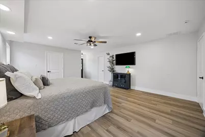 1827 Millwood Drive, Houston, TX 77008 - Photo 23