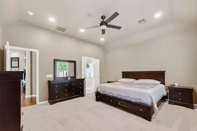 9507 Bending Willow Lane, Houston, TX 77064 - Photo 19