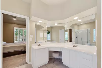 9507 Bending Willow Lane, Houston, TX 77064 - Photo 23