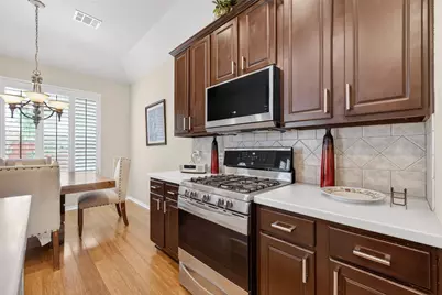 9507 Bending Willow Lane, Houston, TX 77064 - Photo 9
