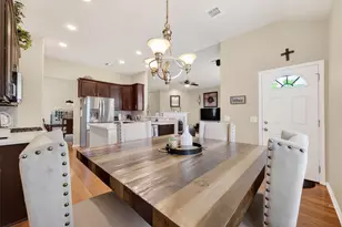9507 Bending Willow Ln, Houston, TX 77064 - Photo 15