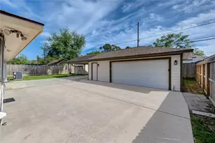 1231 Stonecrest Dr, Houston, TX 77018 - Photo 29