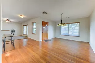 1231 Stonecrest Dr, Houston, TX 77018 - Photo 9