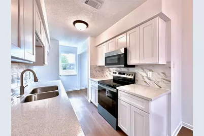 16411 Gold Ridge Lane, Houston, TX 77053 - Photo 11