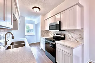 16411 Gold Ridge Ln, Houston, TX 77053 - Photo 11