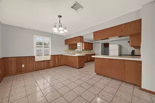 1449 Mesquite St, Houston, TX 77093 - Photo 9
