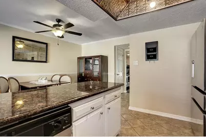 3812 Laura Leigh Drive, Friendswood, TX 77546 - Photo 5