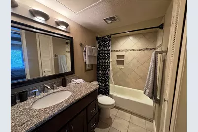 2220 S Piney Point Road #208, Houston, TX 77063 - Photo 7