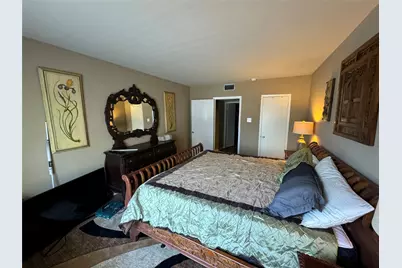 2220 S Piney Point Road #208, Houston, TX 77063 - Photo 5