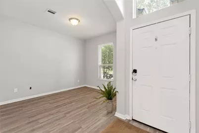 8306 Sweet Bay Circle, Baytown, TX 77523 - Photo 5