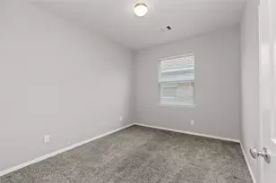 8306 Sweet Bay Cir, Baytown, TX 77523 - Photo 27