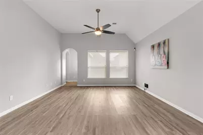 8306 Sweet Bay Circle, Baytown, TX 77523 - Photo 15