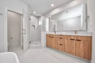 13105 Moncloa Dr, Houston, TX 77047 - Photo 19