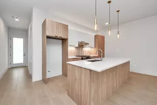 13105 Moncloa Dr, Houston, TX 77047 - Photo 3