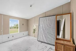 104 Lone Oak Cir, Bastrop, TX 78602 - Photo 13