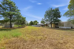 104 Lone Oak Cir, Bastrop, TX 78602 - Photo 19