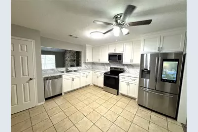 11915 Fallbrook Drive, Houston, TX 77065 - Photo 5