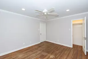 7447 Magnolia St, Houston, TX 77023 - Photo 29