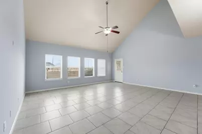 719 Longstreet Drive, Richmond, TX 77469 - Photo 3