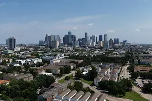 3501 Chenevert St, Houston, TX 77004 - Photo 17