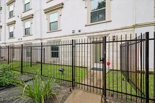3501 Chenevert St, Houston, TX 77004 - Photo 3