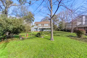 725 W 41st St, Houston, TX 77018 - Photo 3